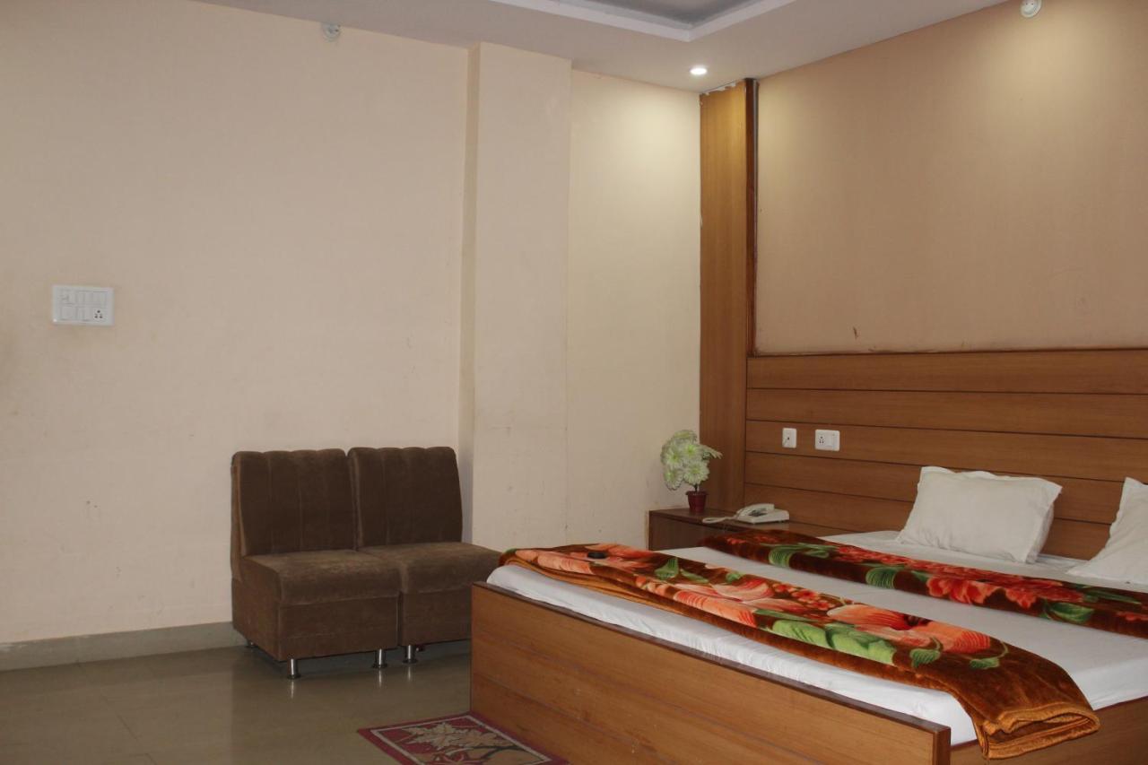 Wellness Home Lucknow Exterior foto